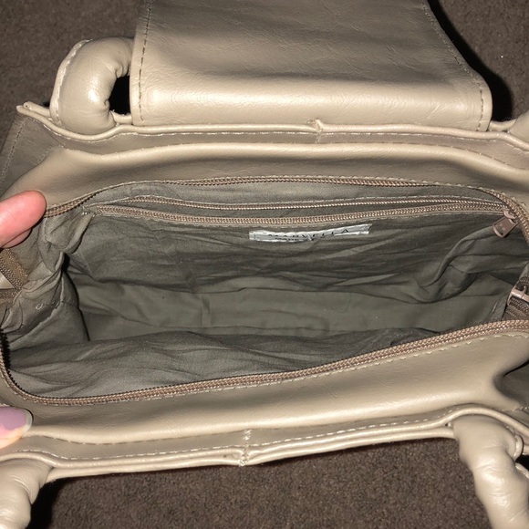 ❤️LAST CHANCE!!! Beige Marvella handbag - Picture 3 of 4